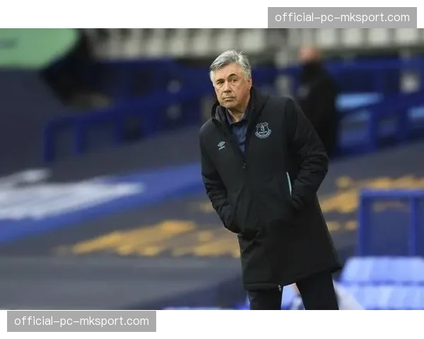 “产业观察：意甲转播合同谈判陷入僵局，可能影响中小俱乐部在阵容深度上的投资”